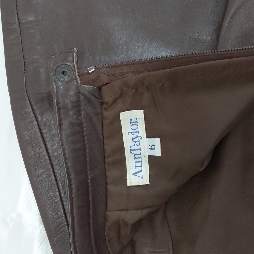 Ann Taylor Leather Mini Skirt Chocolate Brown, Fully Lined, Darted, Size 6 - Picture 11 of 15